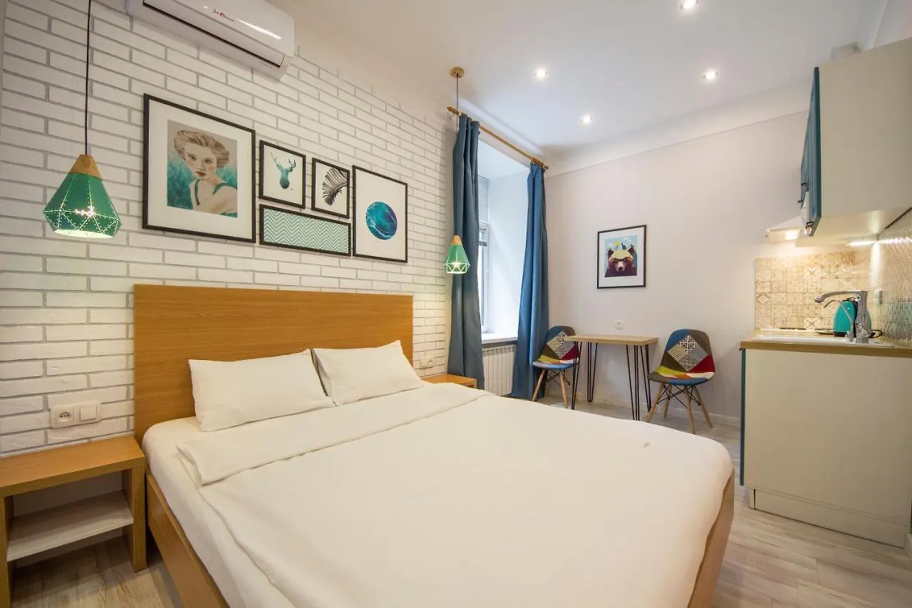 Design Apartments On Velyka Vasylkivska 42 Kiev
