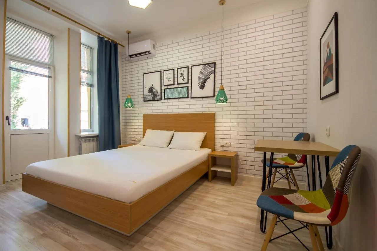 Design Apartments On Velyka Vasylkivska 42 Kiev